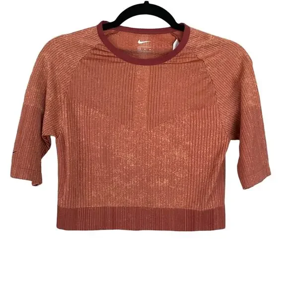 NWT Nike Tech Pack Knit Training Crop Top Women's Size XL Red Crew Neck Running - Picture 2 of 7